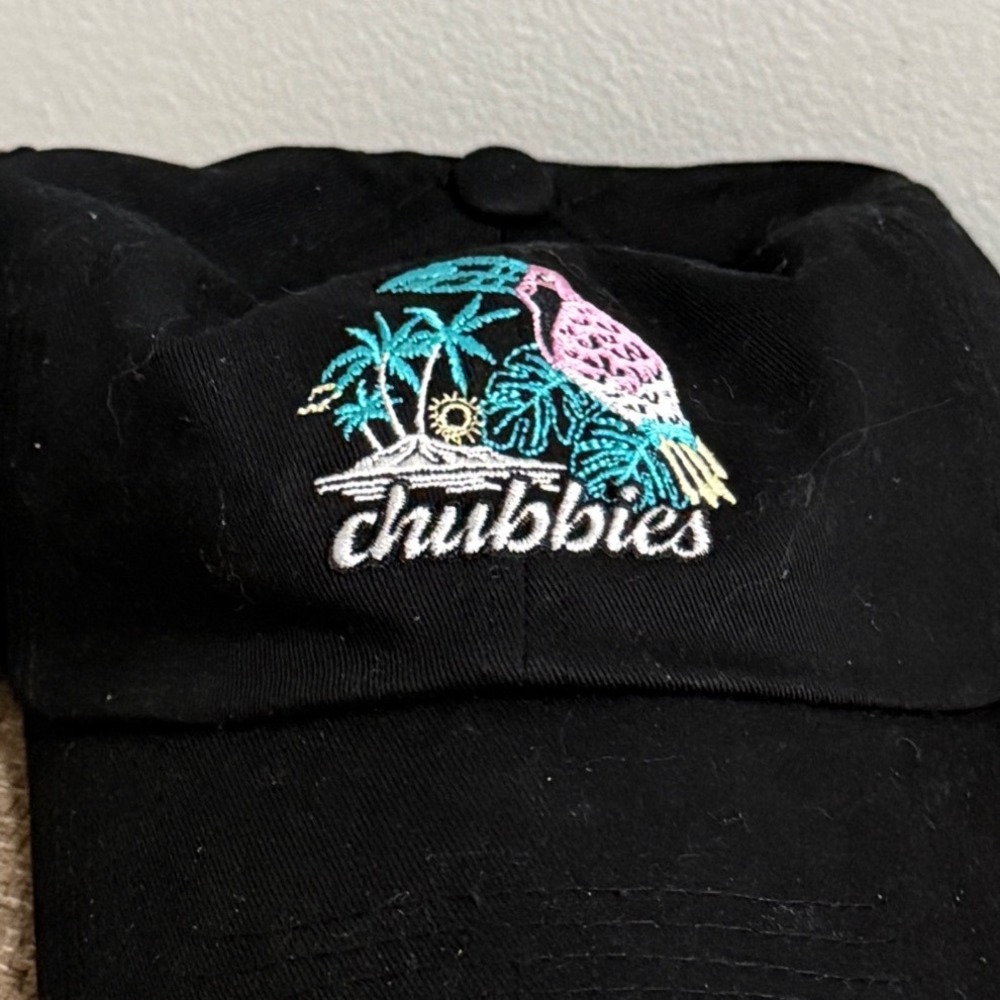 Chubbies Hat Toucan Tropical Embroidery OS Black Excellent Adjustable Dad Cap - Picture 2 of 5